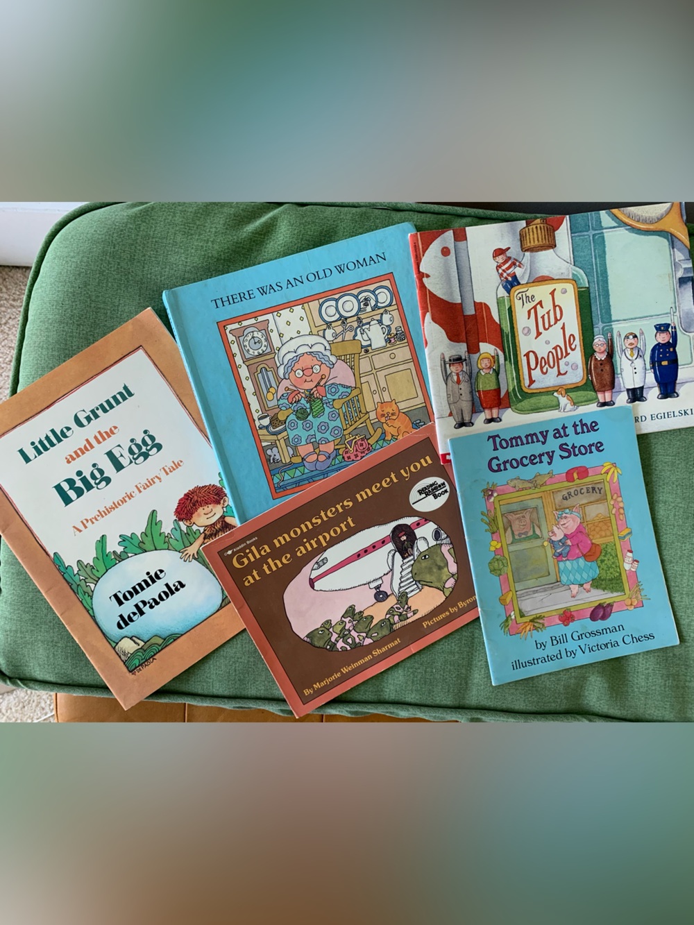 1980s / 1990s / Reading Rainbow book lot